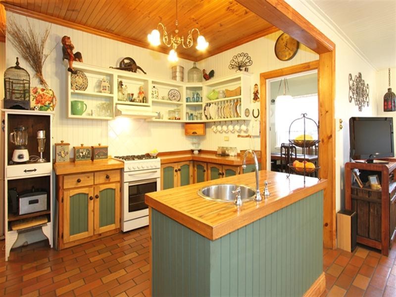 6 Donald Street, Greensborough VIC 3088