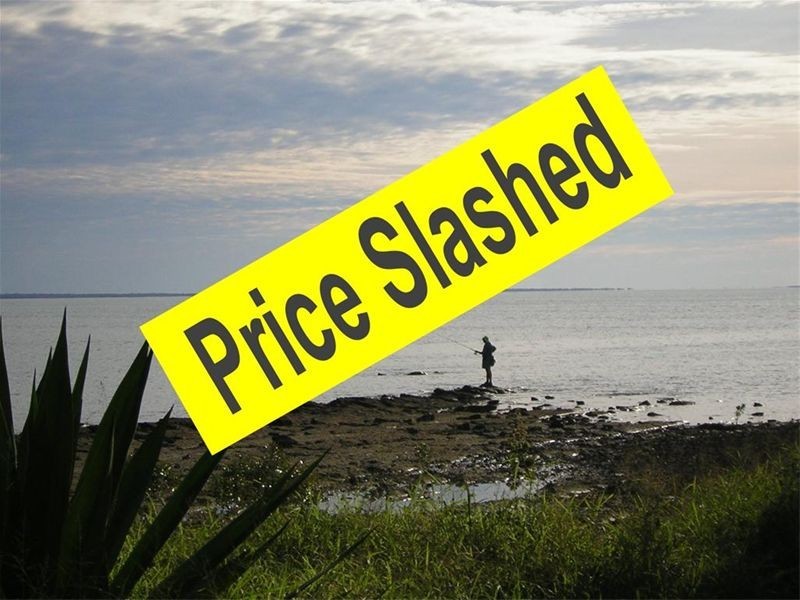 1 Parraweena Court, Point Vernon QLD 4655
