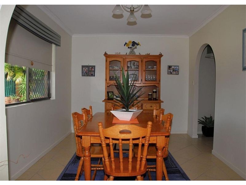 1 Frangipanni Avenue, Kawungan QLD 4655