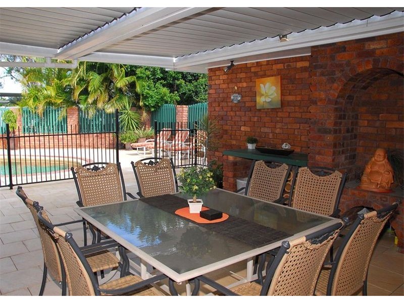 1 Frangipanni Avenue, Kawungan QLD 4655