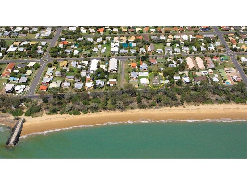 527 Esplanade, Urangan QLD 4655