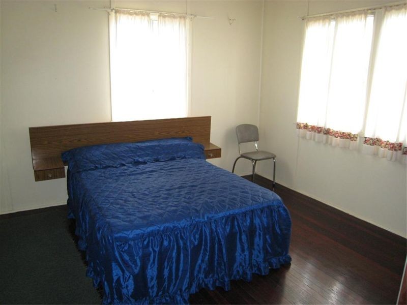 527 Esplanade, Urangan QLD 4655