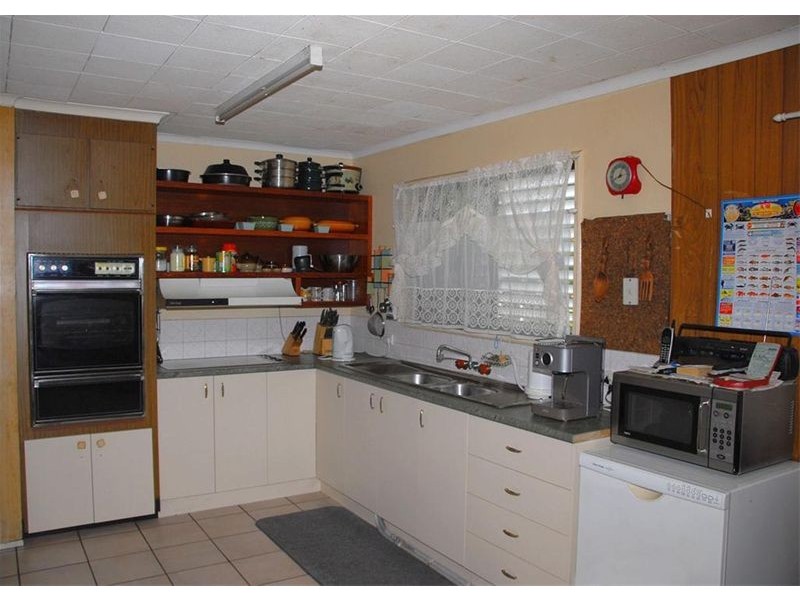 211 Boat Harbour Drive, Pialba QLD 4655