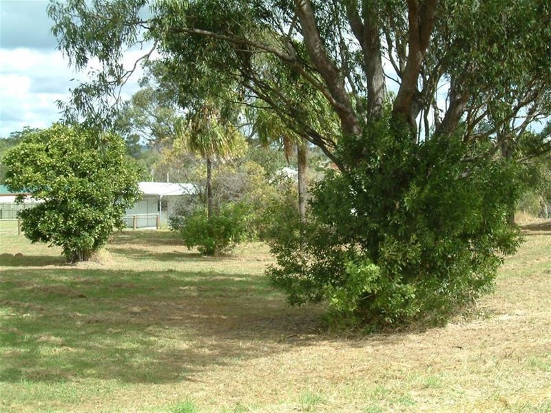 6 Petersen Road, Craignish QLD 4655