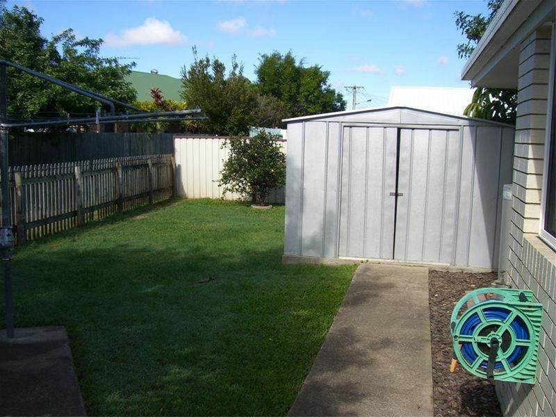 18 Warrego Drive, Point Vernon QLD 4655