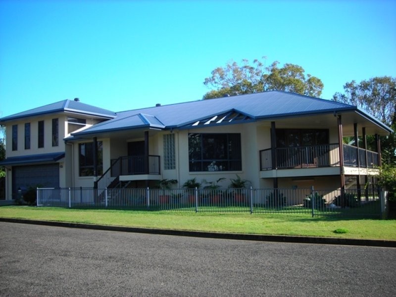 Point Vernon QLD 4655