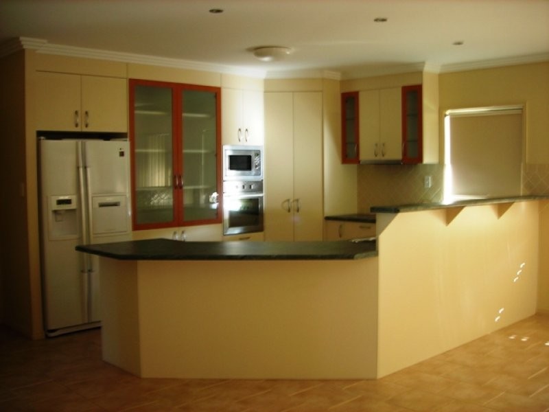 Point Vernon QLD 4655