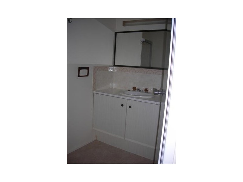 Point Vernon QLD 4655