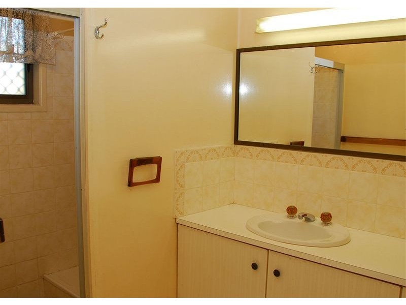 Point Vernon QLD 4655