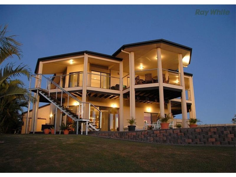 18 Bushlark Aveune, Hervey Bay QLD 4655