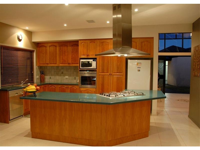 18 Bushlark Aveune, Hervey Bay QLD 4655