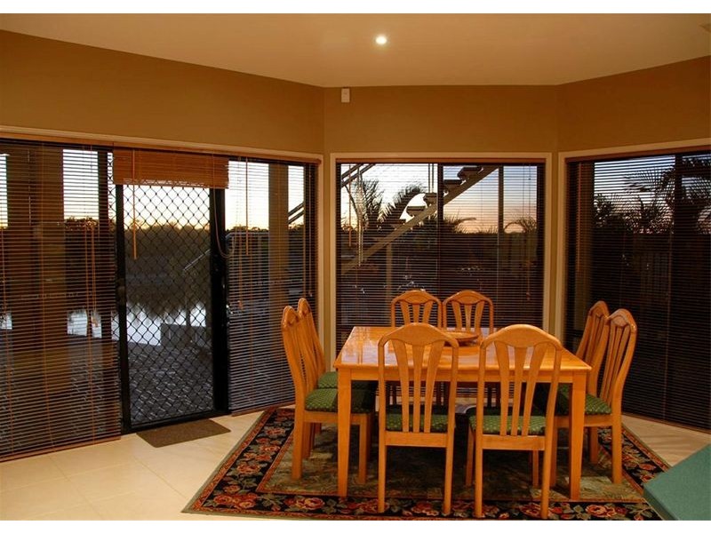 18 Bushlark Aveune, Hervey Bay QLD 4655