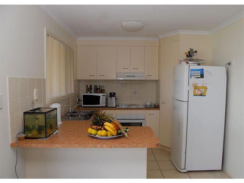 22 Murphy Street, Point Vernon QLD 4655