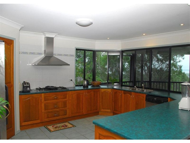 94 Ariadne Street, River Heads QLD 4655