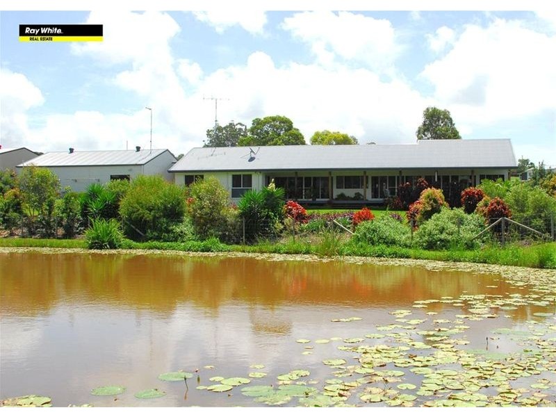 4 Mac Stocks Drive, Dundowran Beach QLD 4655