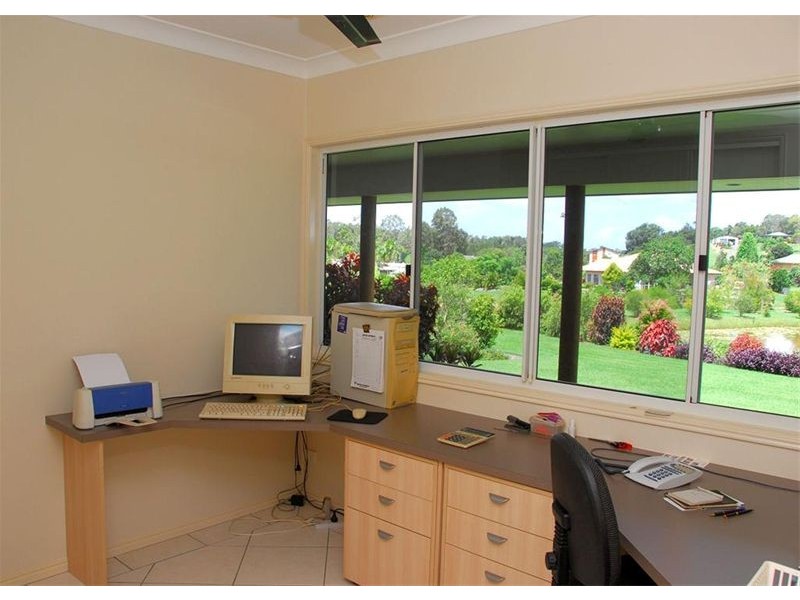 4 Mac Stocks Drive, Dundowran Beach QLD 4655