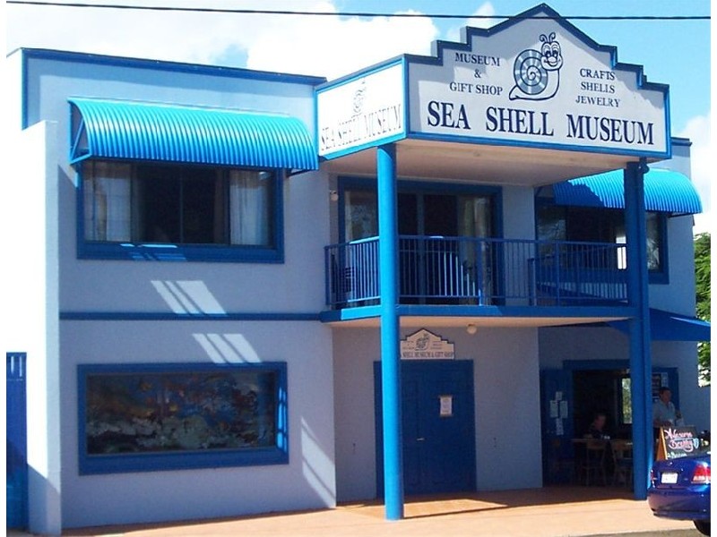 322 Esplanade, Scarness QLD 4655