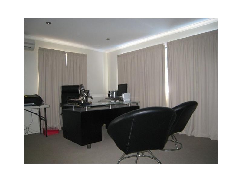 322 Esplanade, Scarness QLD 4655