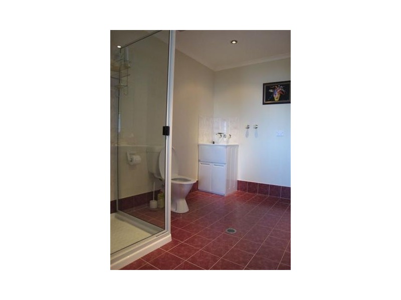 322 Esplanade, Scarness QLD 4655