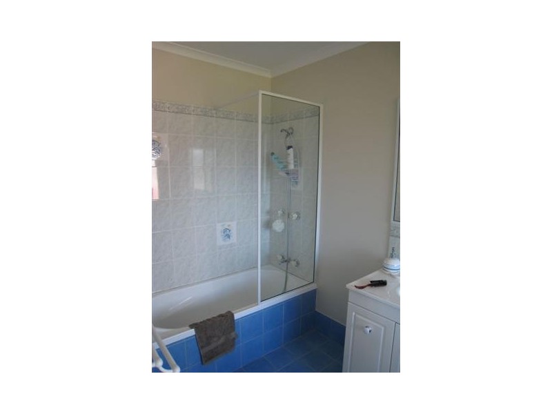 322 Esplanade, Scarness QLD 4655