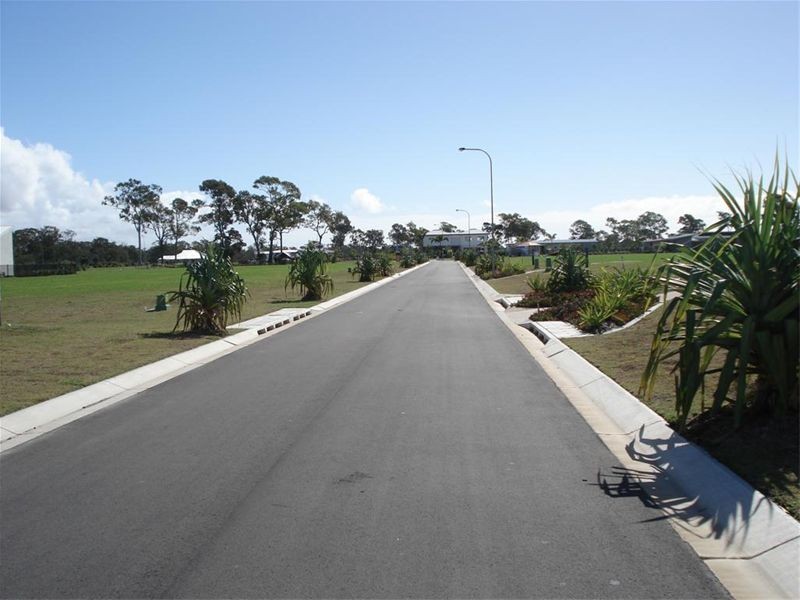 8 Sandcastle Circuit, Burrum Heads QLD 4659