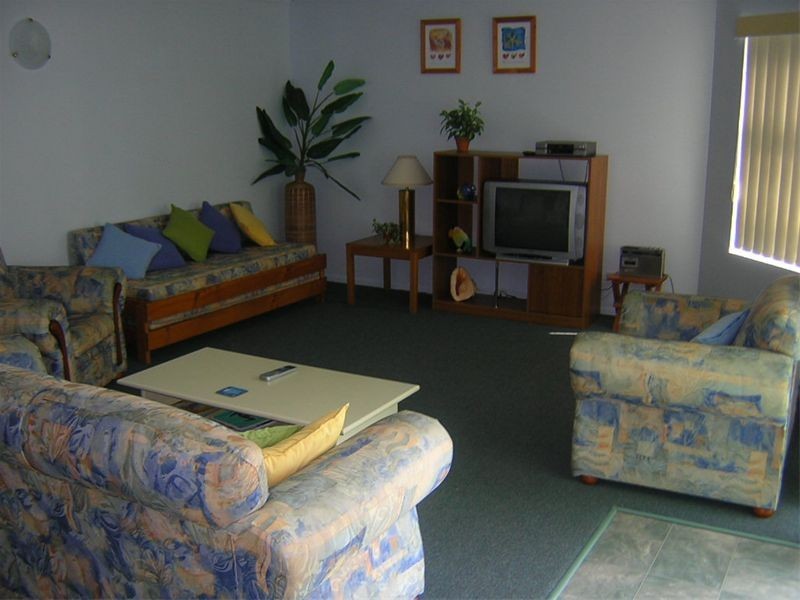 325 ESPLANADE, Scarness QLD 4655