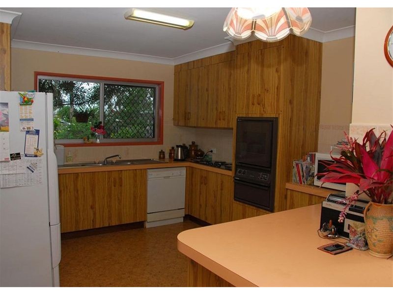 21 Corfield Street, Point Vernon QLD 4655