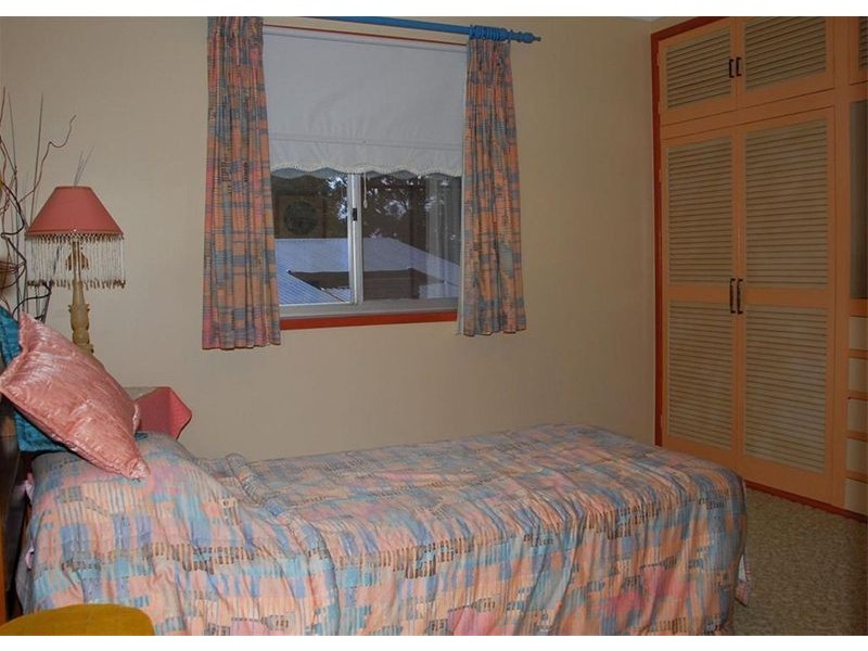 21 Corfield Street, Point Vernon QLD 4655