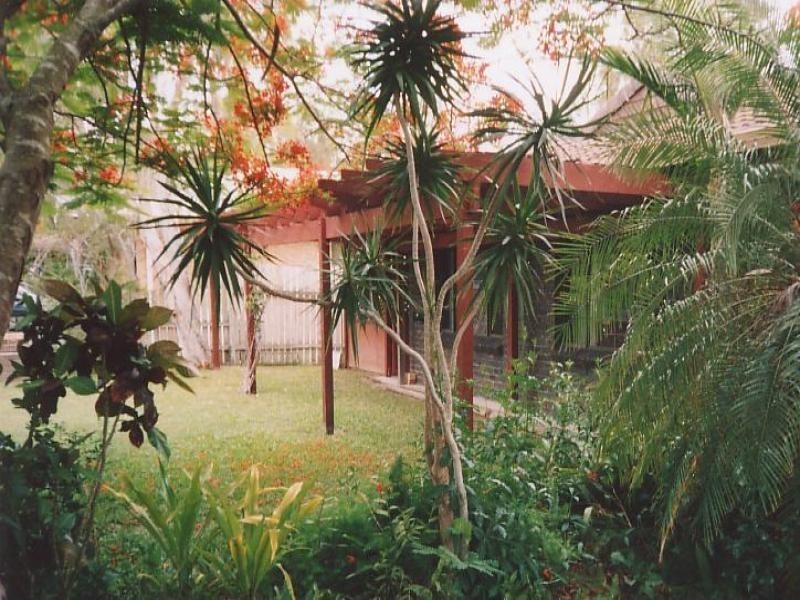 Point Vernon QLD 4655