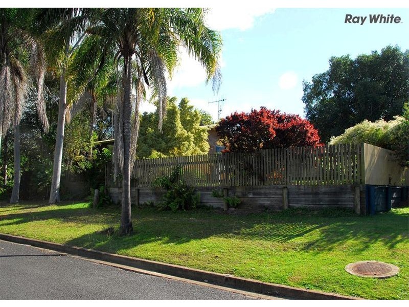 5 Andersen Avenue, Urraween QLD 4655