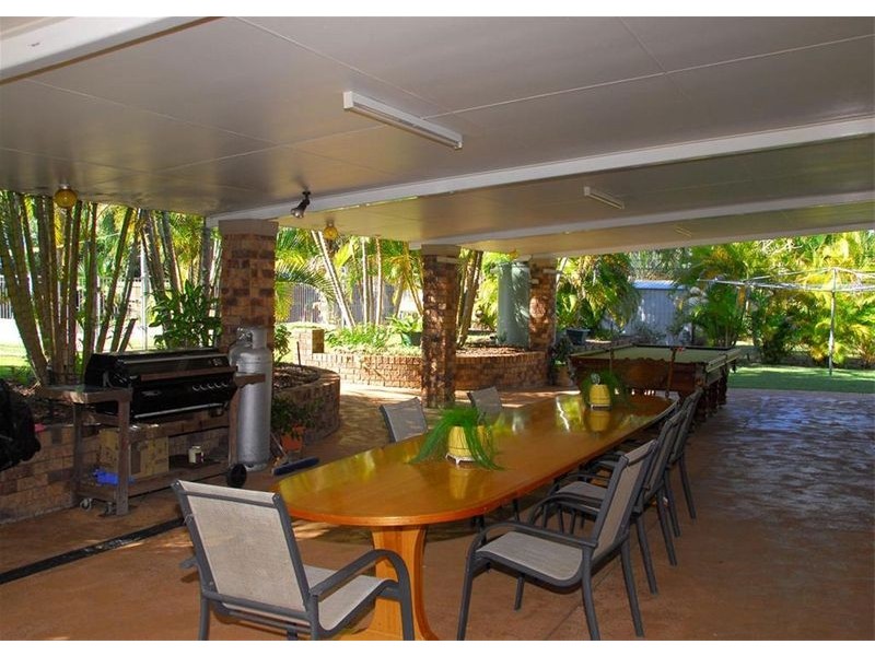 34 Orchid Avenue, Urangan QLD 4655