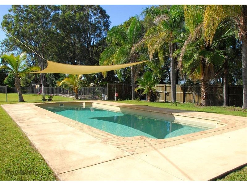 34 Orchid Avenue, Urangan QLD 4655