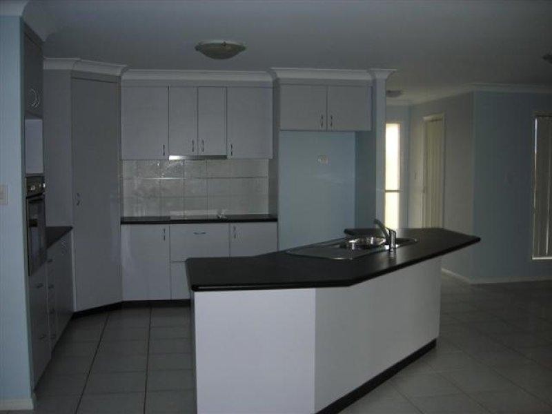 24 Yarilee Circuit, Dundowran QLD 4655