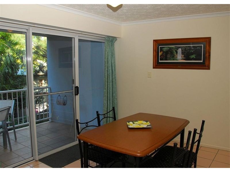 407 Esplanade, Torquay QLD 4655