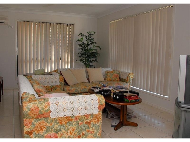 14 Stringybark Drive, Urangan QLD 4655