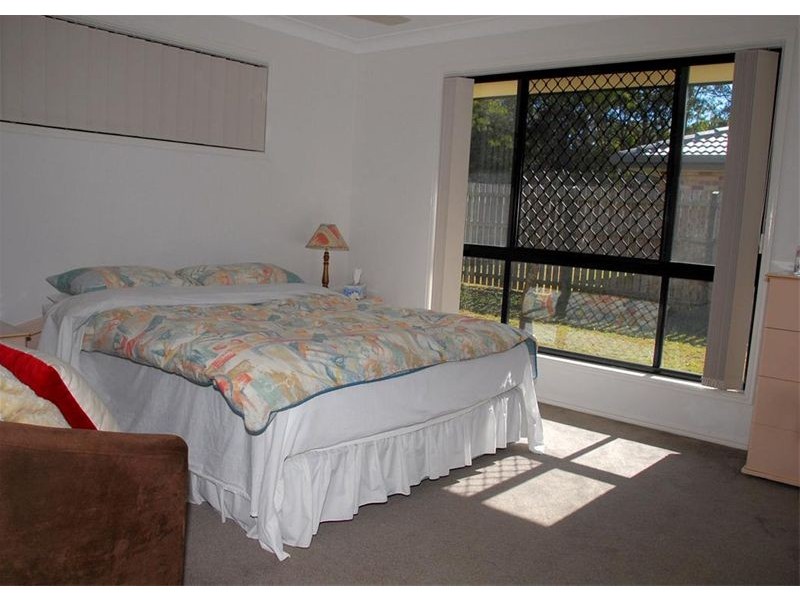 14 Stringybark Drive, Urangan QLD 4655