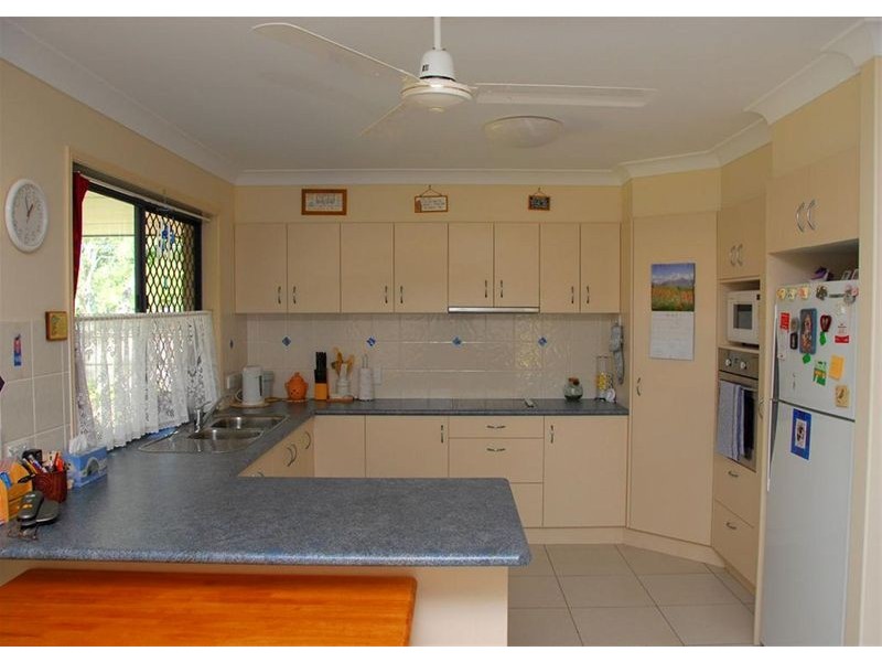 13 Trill Court, Urangan QLD 4655
