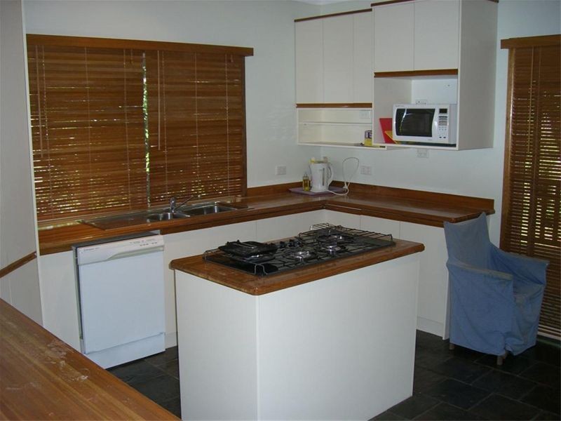 19 Ariadne Street, River Heads QLD 4655