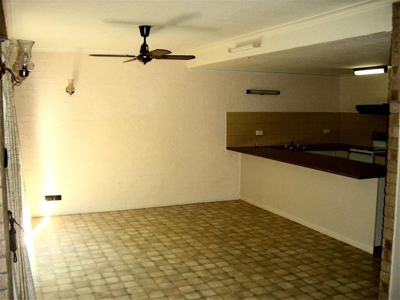 4/130 Cypress Street, Urangan QLD 4655