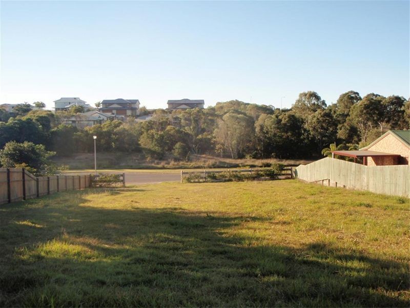 12 Daydream Court, Kawungan QLD 4655