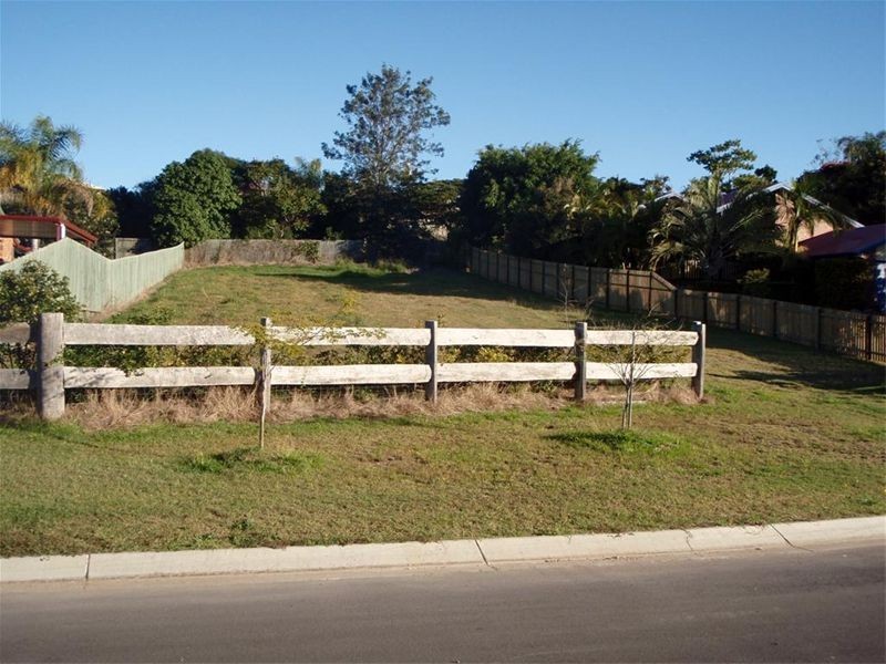 12 Daydream Court, Kawungan QLD 4655