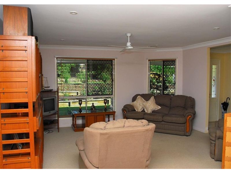 26 Jimilee Street, Dundowran Beach QLD 4655