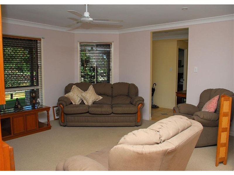 26 Jimilee Street, Dundowran Beach QLD 4655