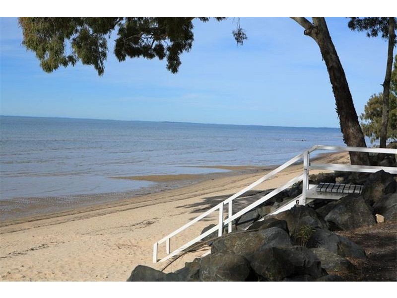 11 Bryan Court, Burrum Heads QLD 4659