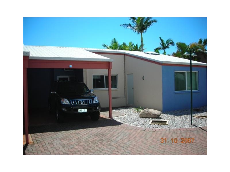 61/1 Ibis Blv, Eli Waters QLD 4655