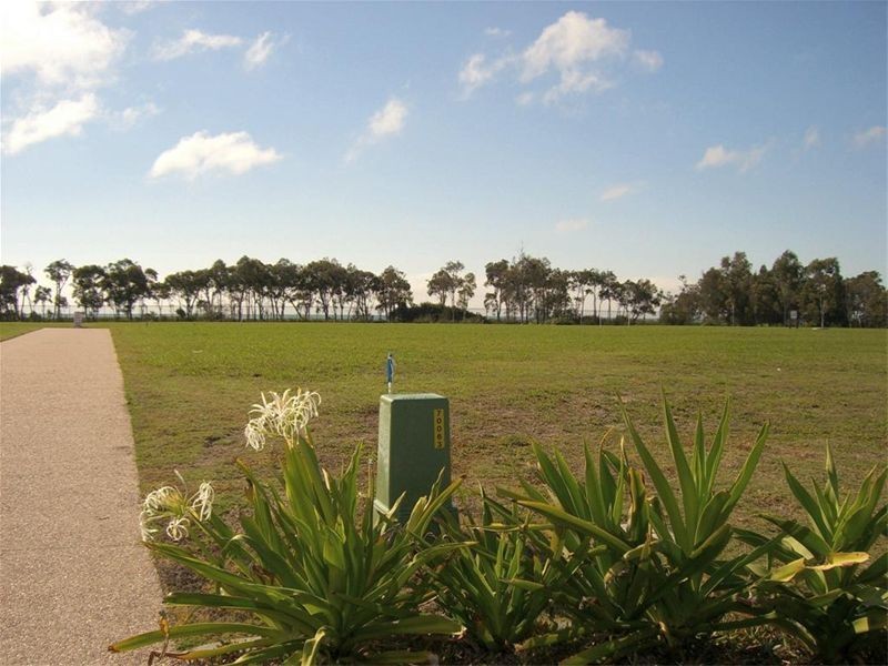19 & 21 Sandcastles Circuit, Burrum Heads QLD 4659