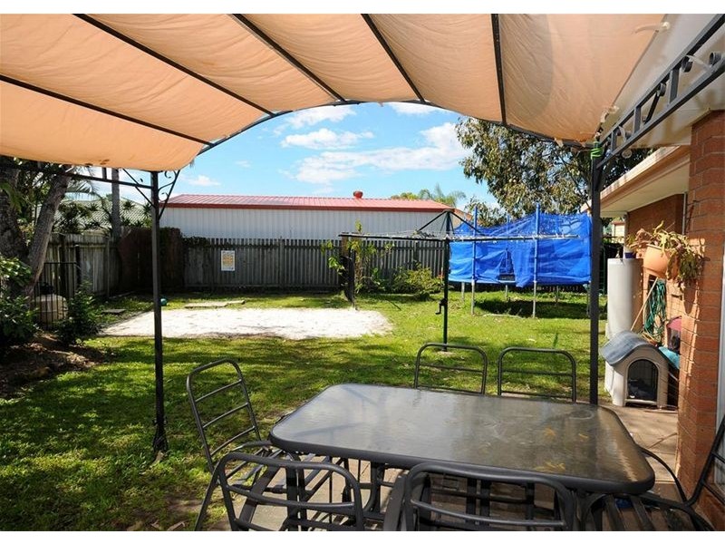 88 North Street, Point Vernon QLD 4655