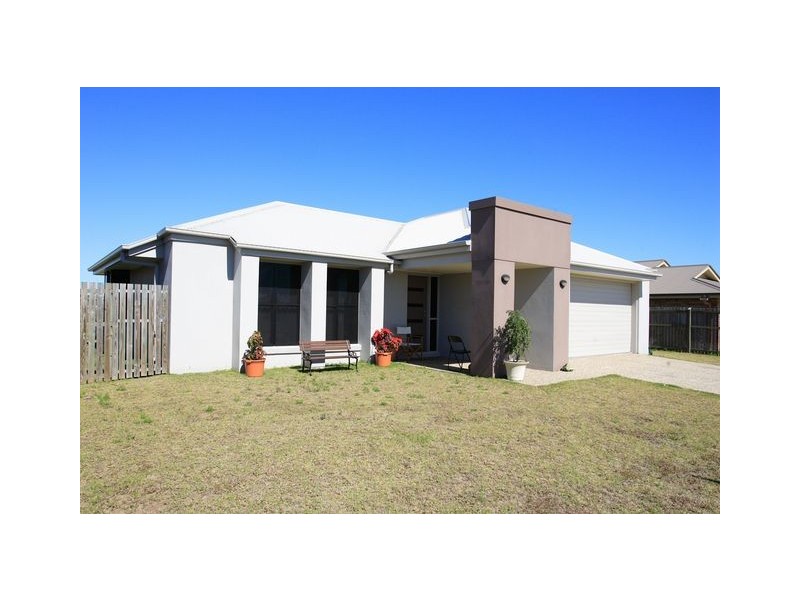 24 Louise Drive, Burrum Heads QLD 4659
