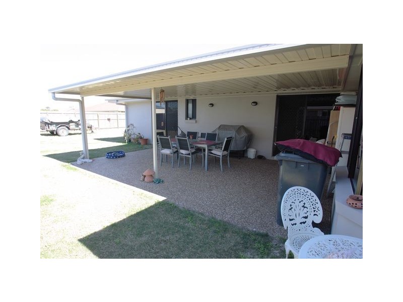 24 Louise Drive, Burrum Heads QLD 4659