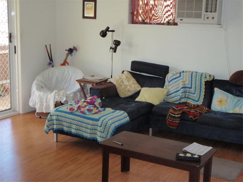 27 Kuruman Street, Scarness QLD 4655
